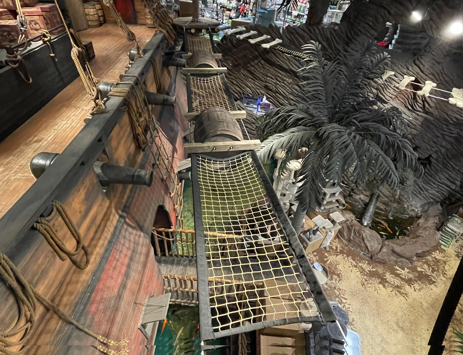 Le Défi des Pirates / The Pirate Challenge Ropes Course